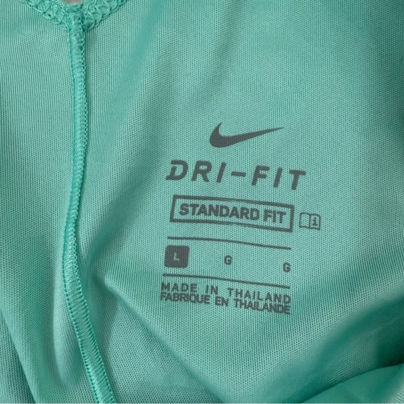 Women’s Nike Dri-Fit Workout Athletic Tank Top Size Large - Picture 12 of 16